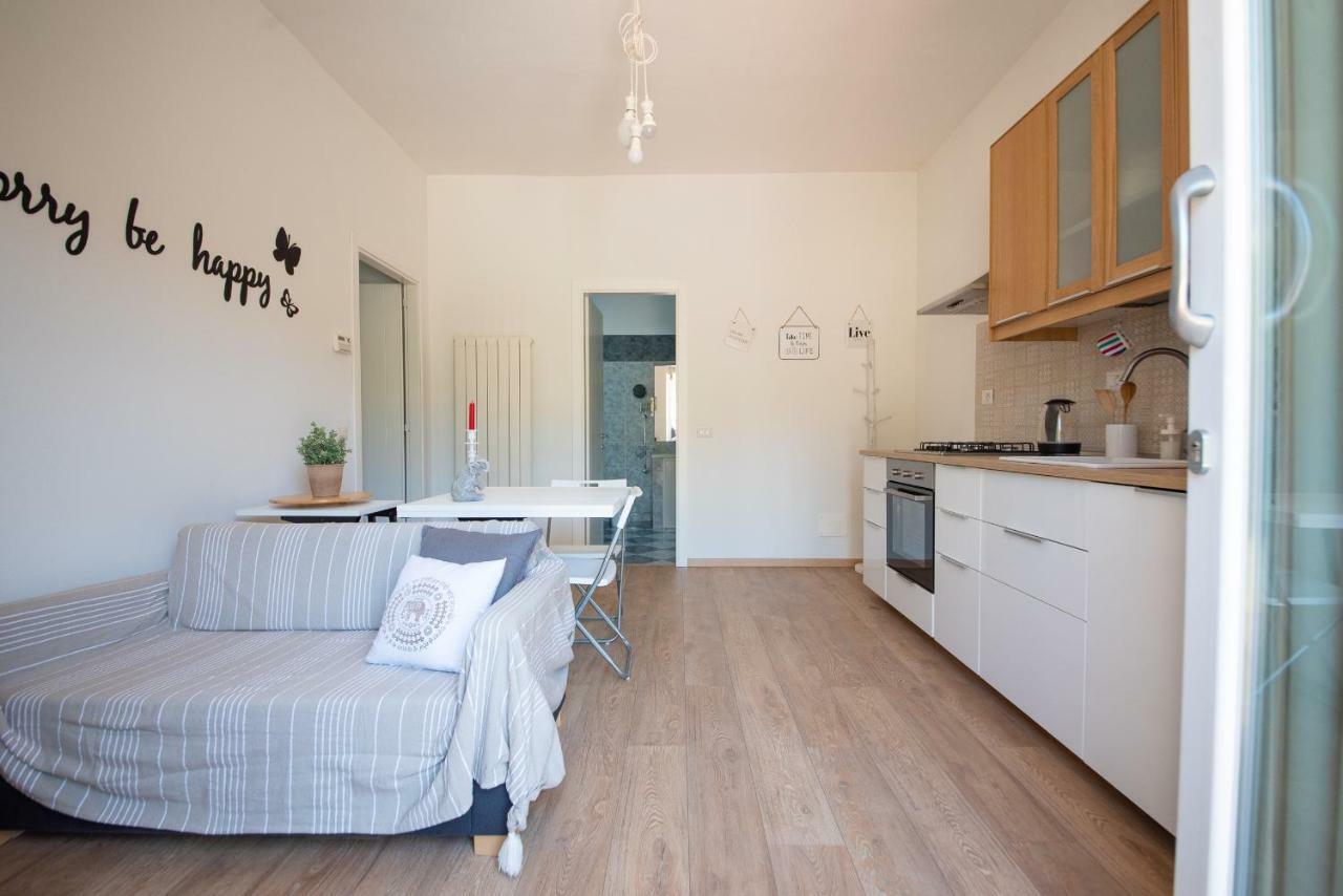 San Galigano Apartment เปรูจา ภายนอก รูปภาพ